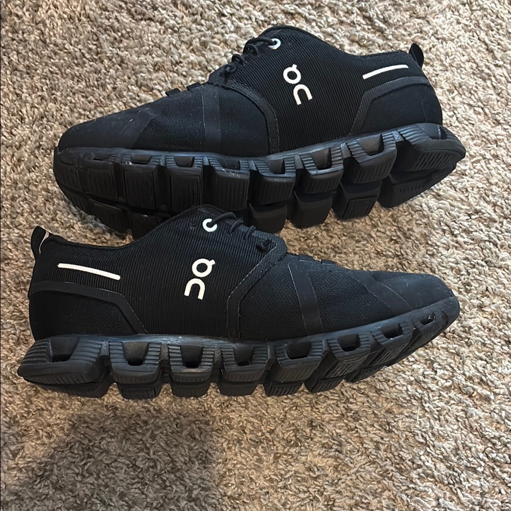 On Running Black Athletic Shoes Women’s Waterproof